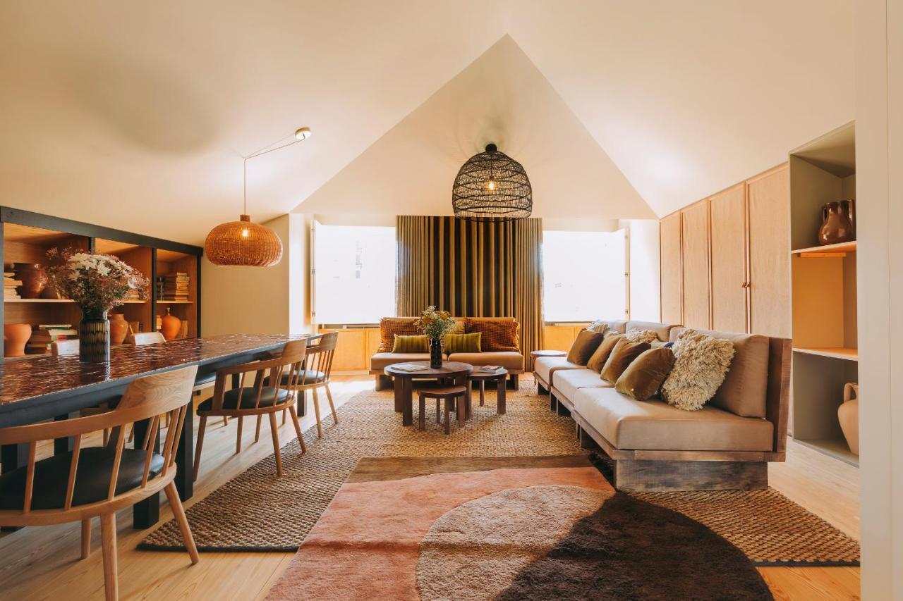 Village Aparthotel By Boa Porto Buitenkant foto The interior of a suite at the hotel